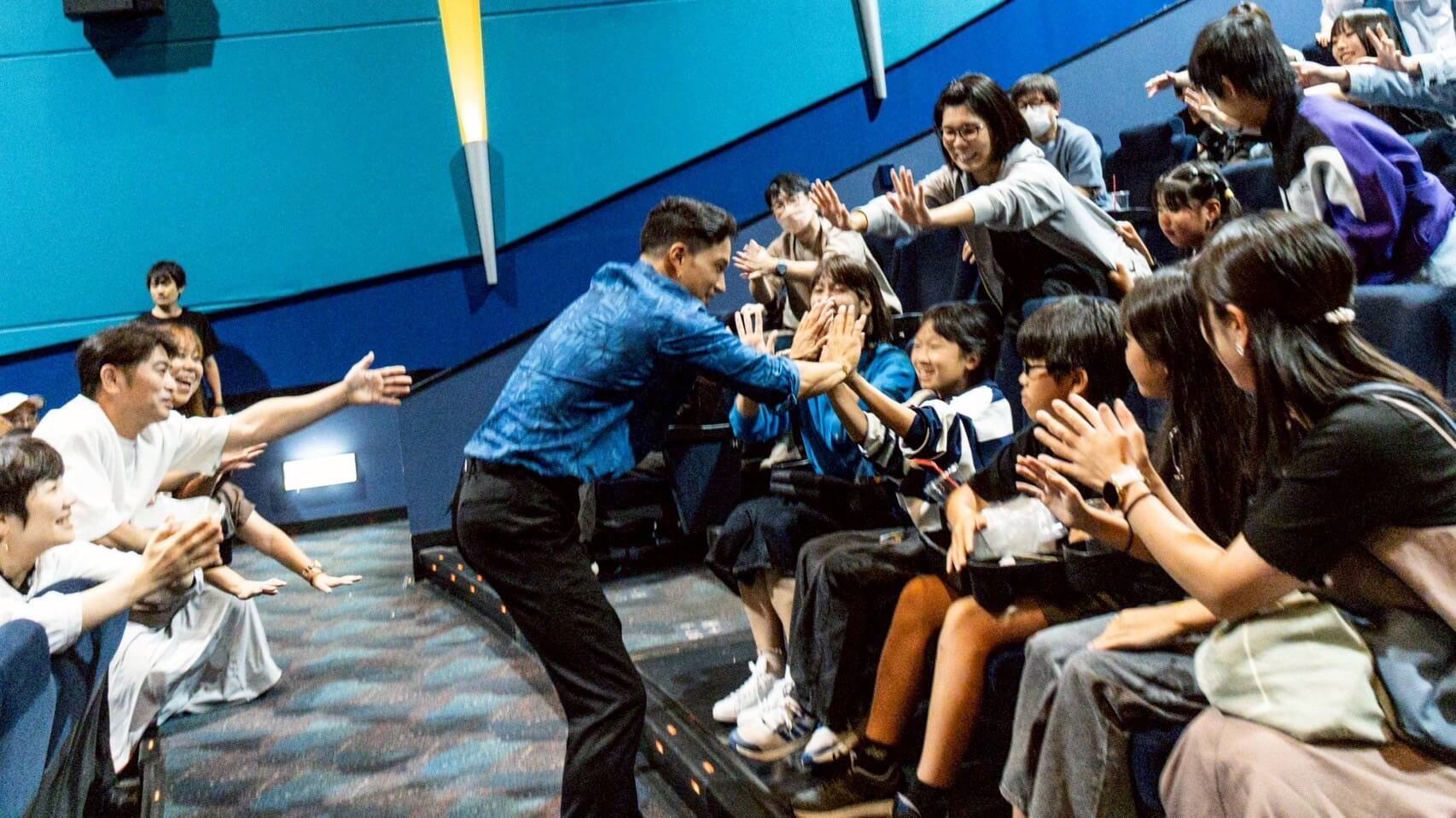 キャラバン写真1