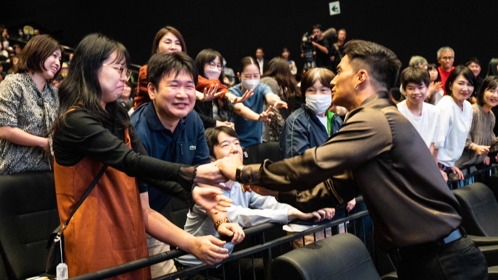 キャラバン写真3