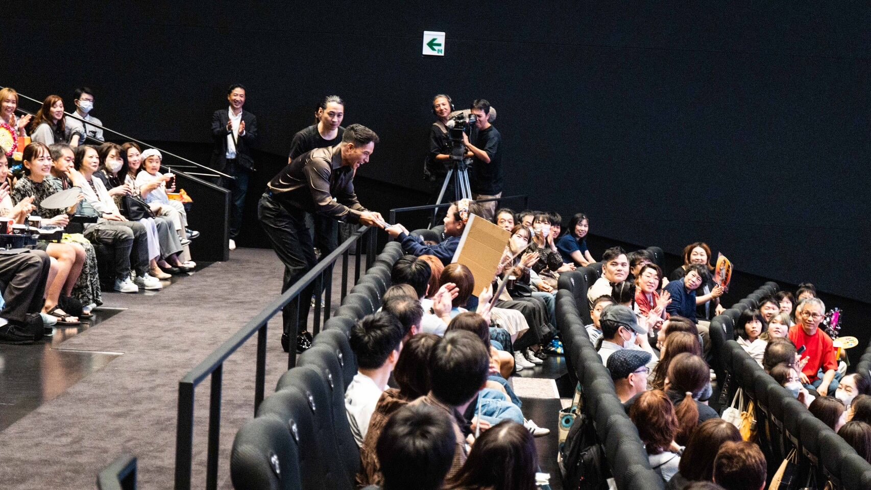 キャラバン写真8