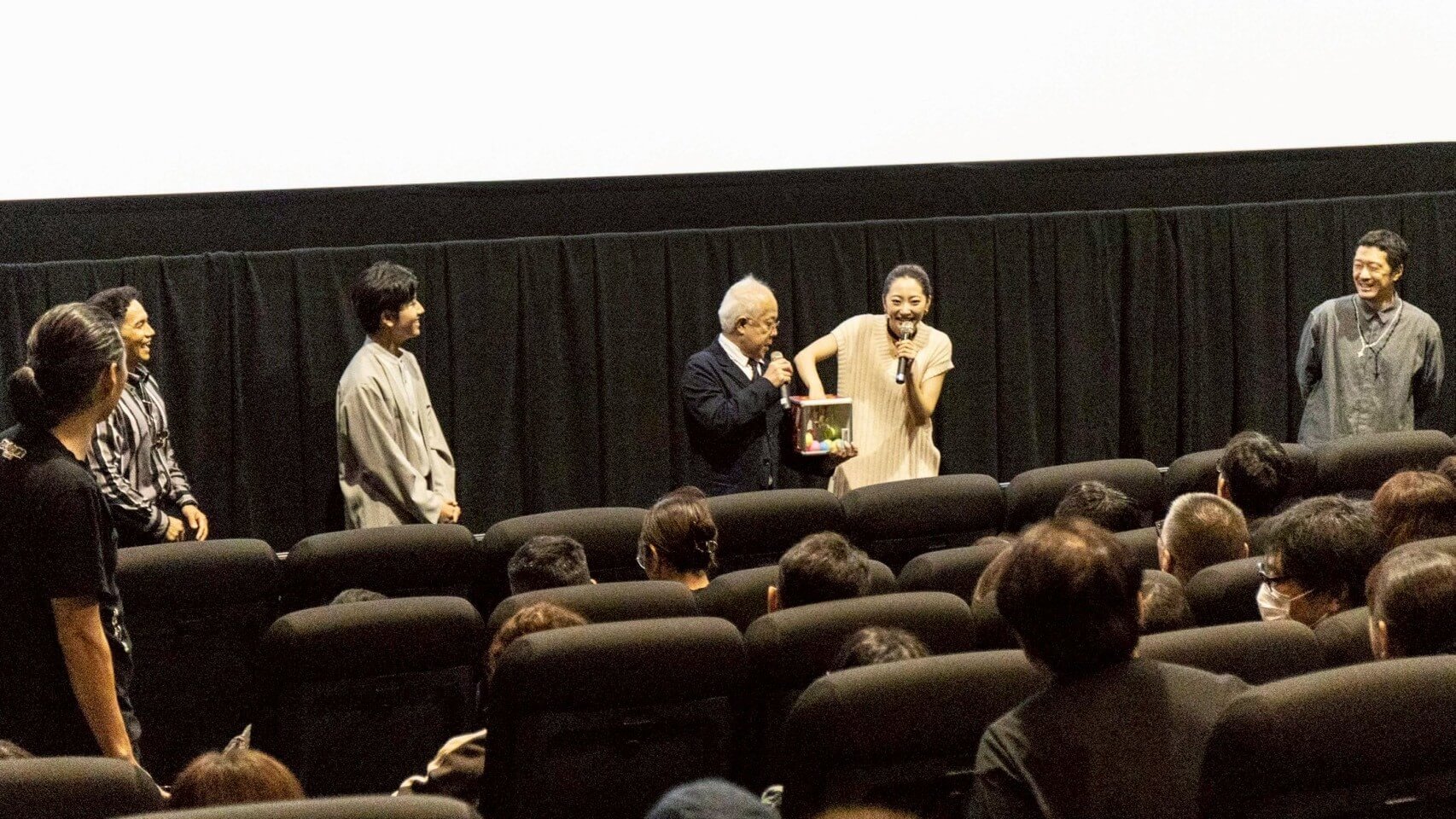 キャラバン写真2