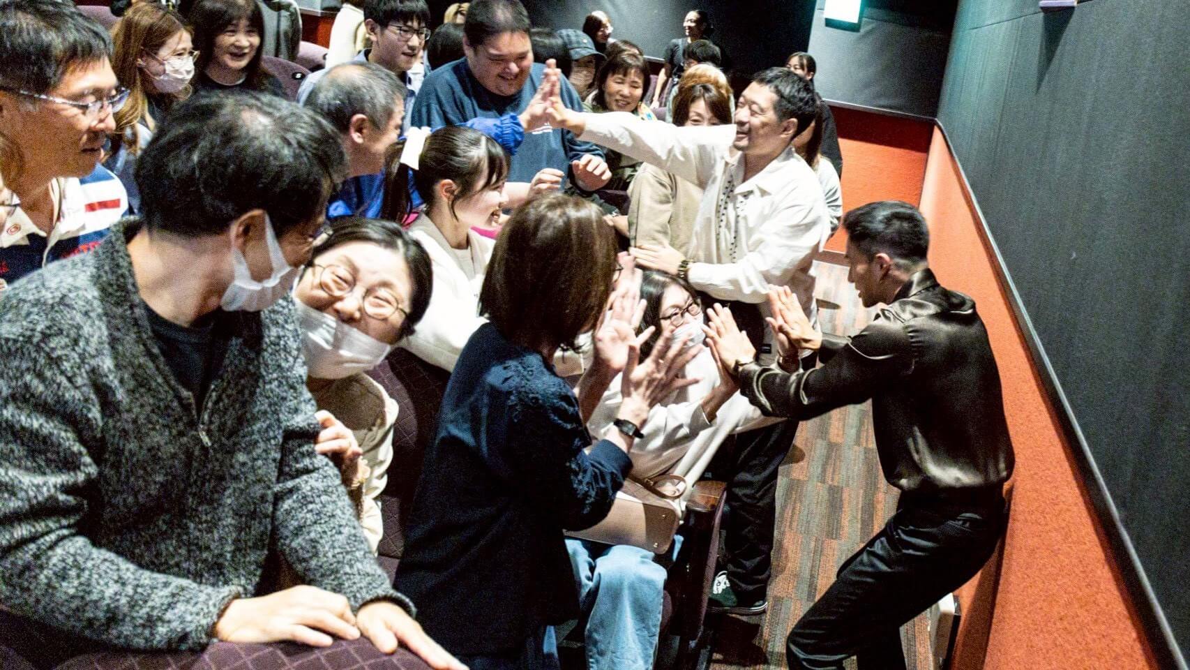 キャラバン写真6