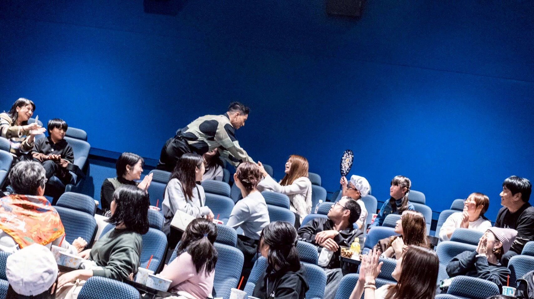 キャラバン写真2