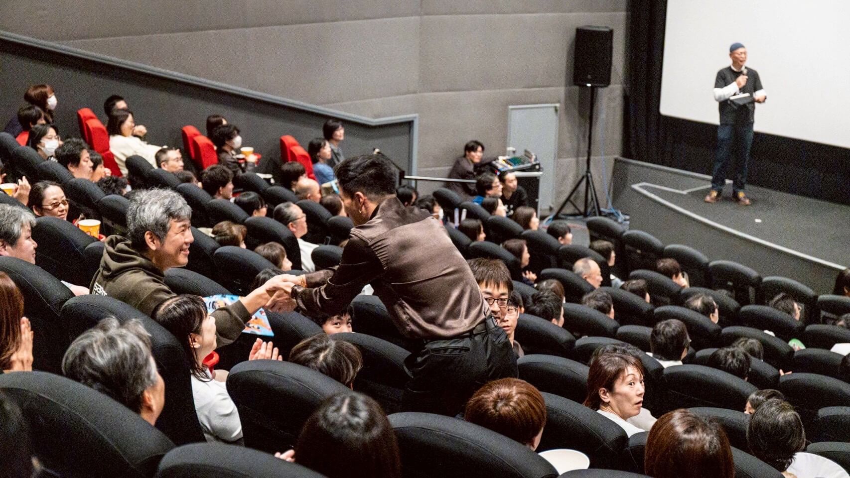 キャラバン写真4