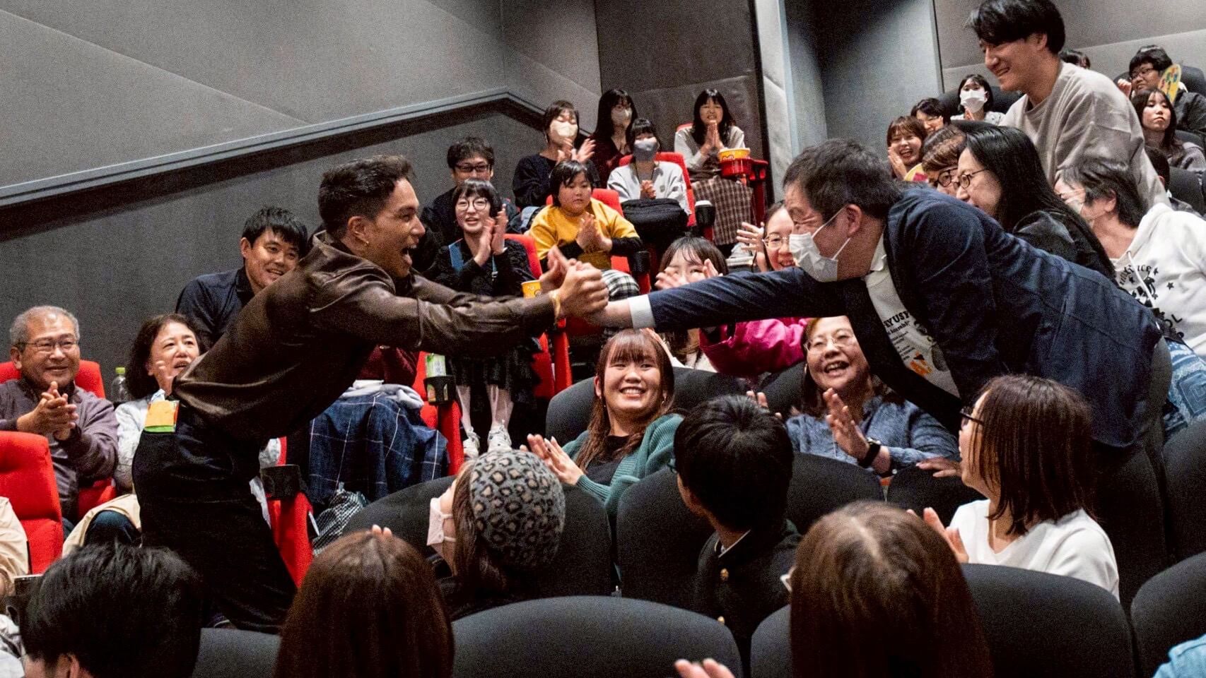 キャラバン写真8