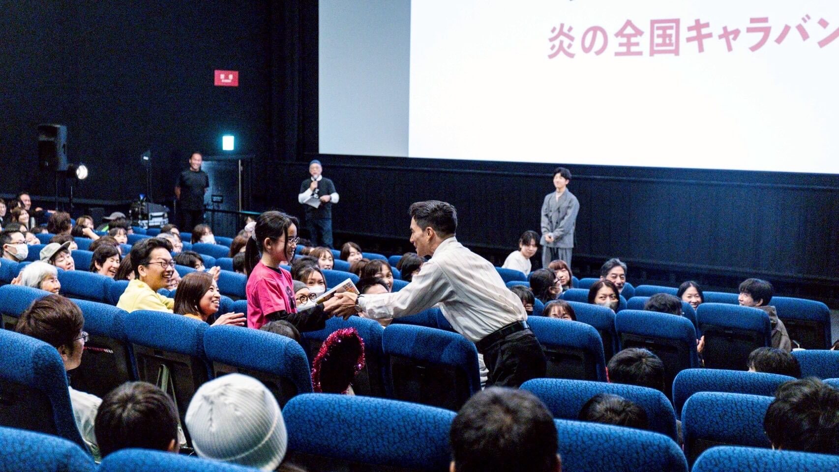 キャラバン写真2