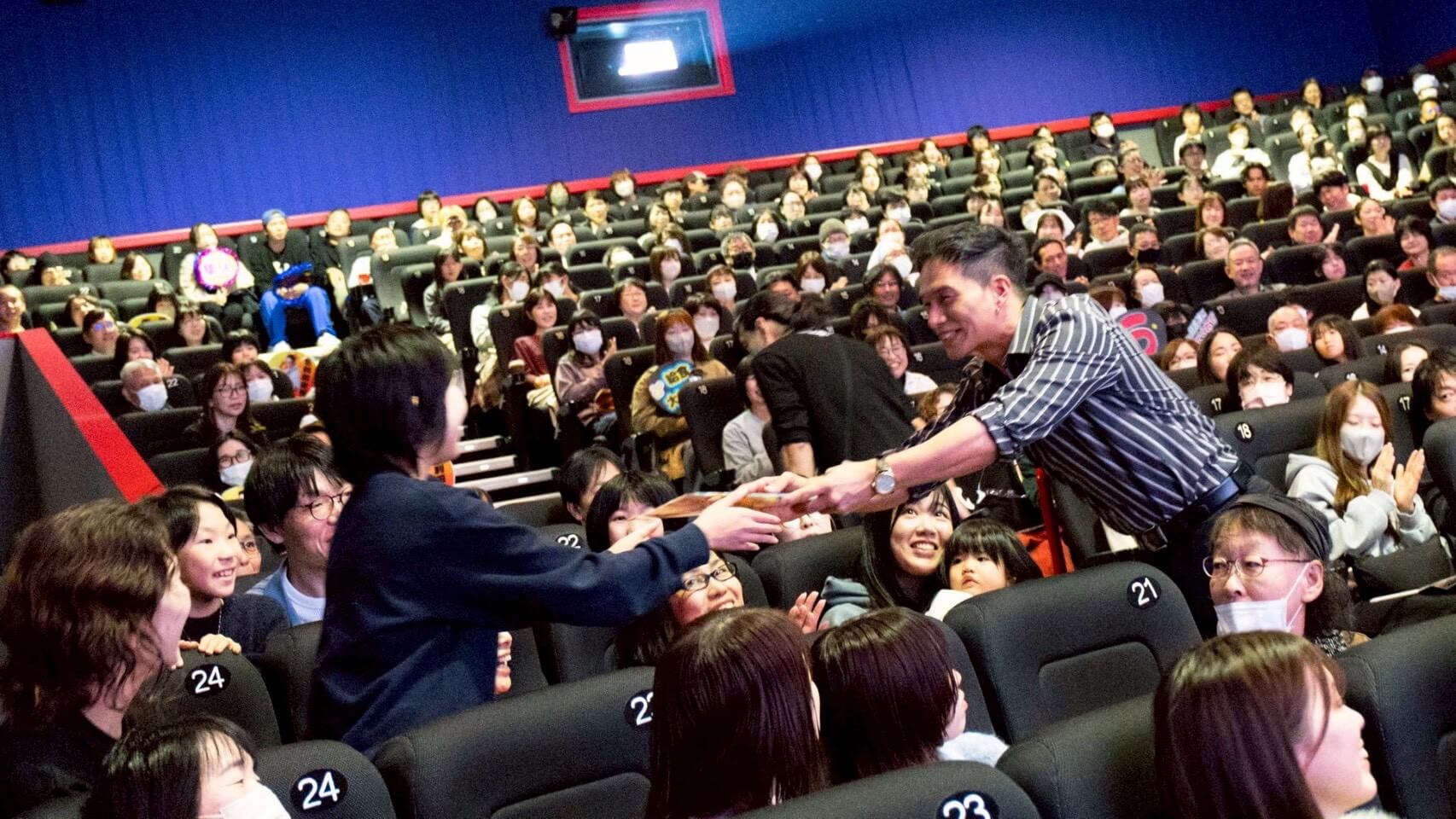 キャラバン写真3