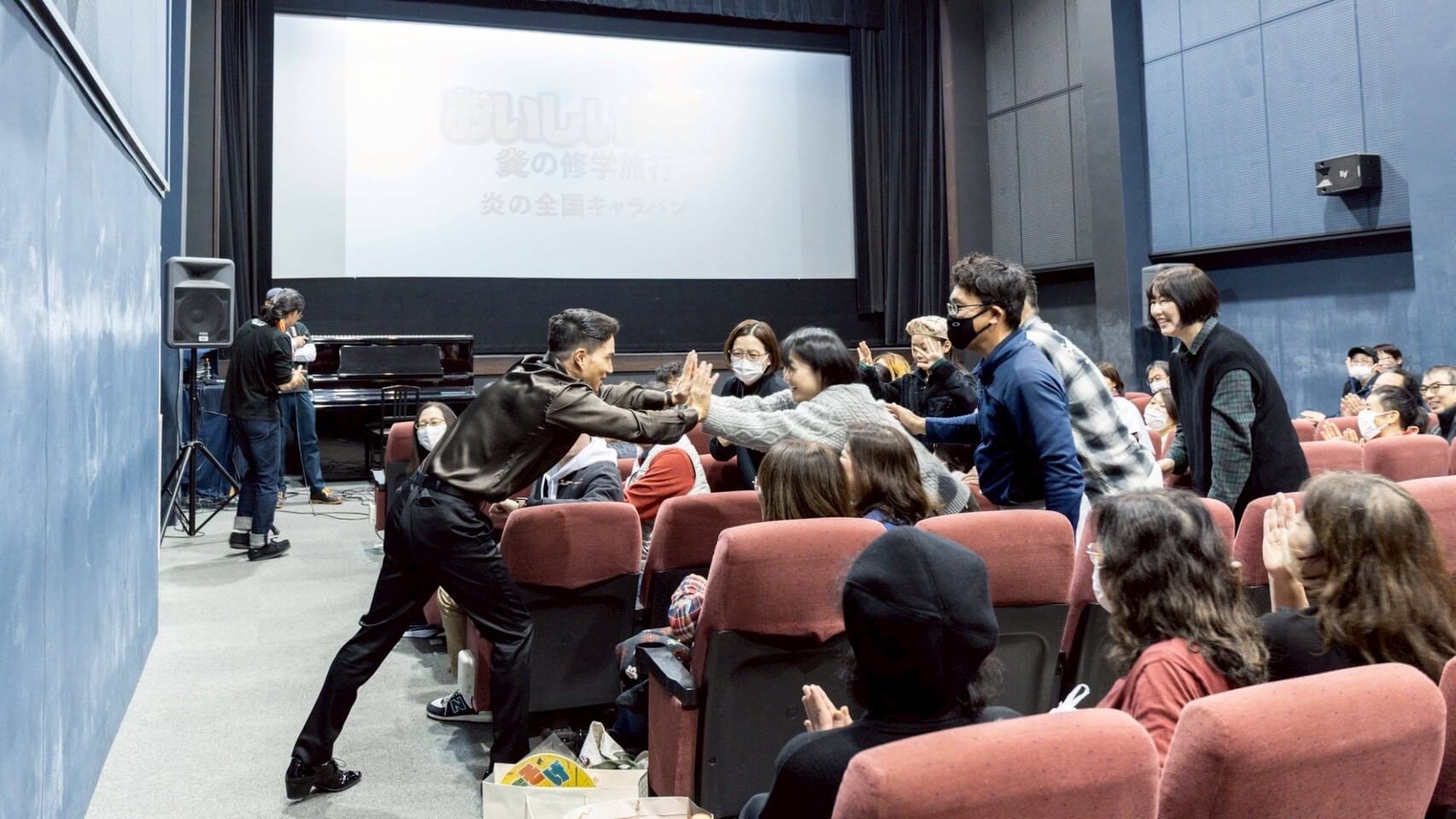 キャラバン写真9